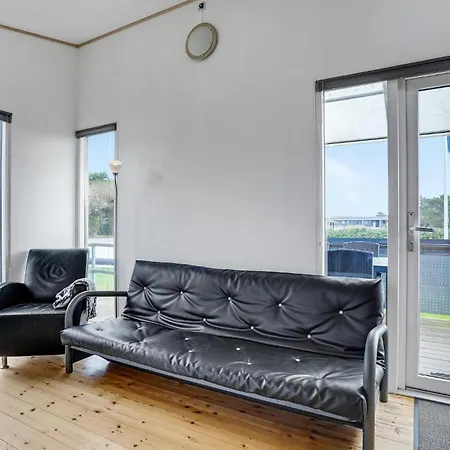 Lovely In With Kitchen *