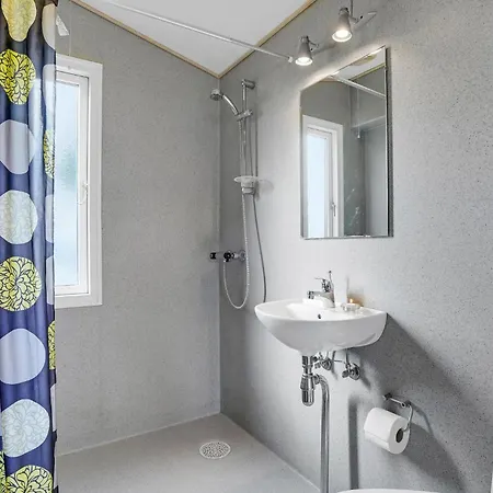 Lovely In With Kitchen Tatil Evi